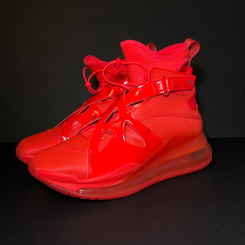 Jordan Latitude 720 ‘Red October’